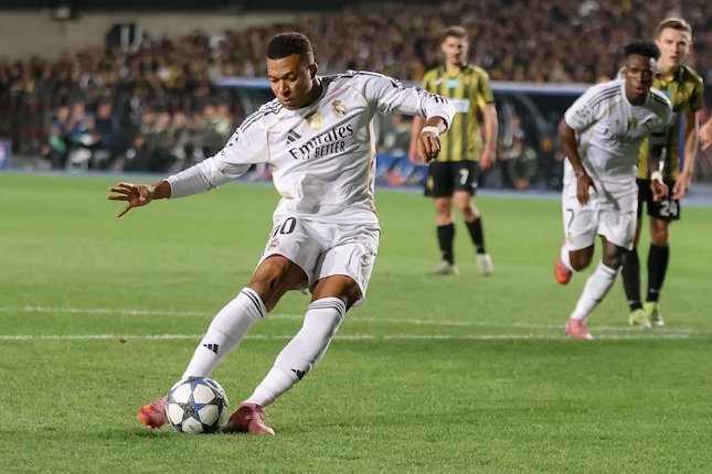 Rekap Hasil Liga Champions Tadi Malam: Liverpool Keok, Duo Madrid Pesta Gol!